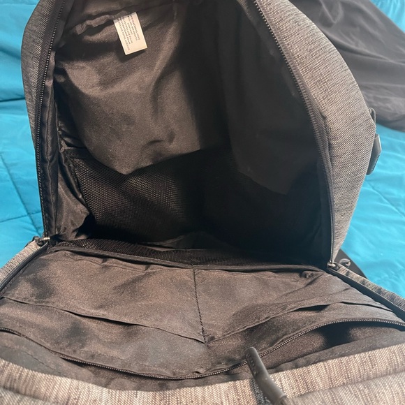 Adult Incase city Backpack - Picture 5 of 8